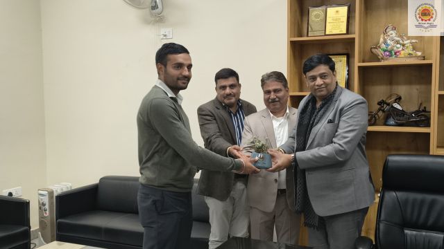 16 Jan 2026 – Shri Rahul Choudhary Ji, Assistant Commissioner, PF Department, and his team at BIIA House to discuss industry-related provident fund issues.